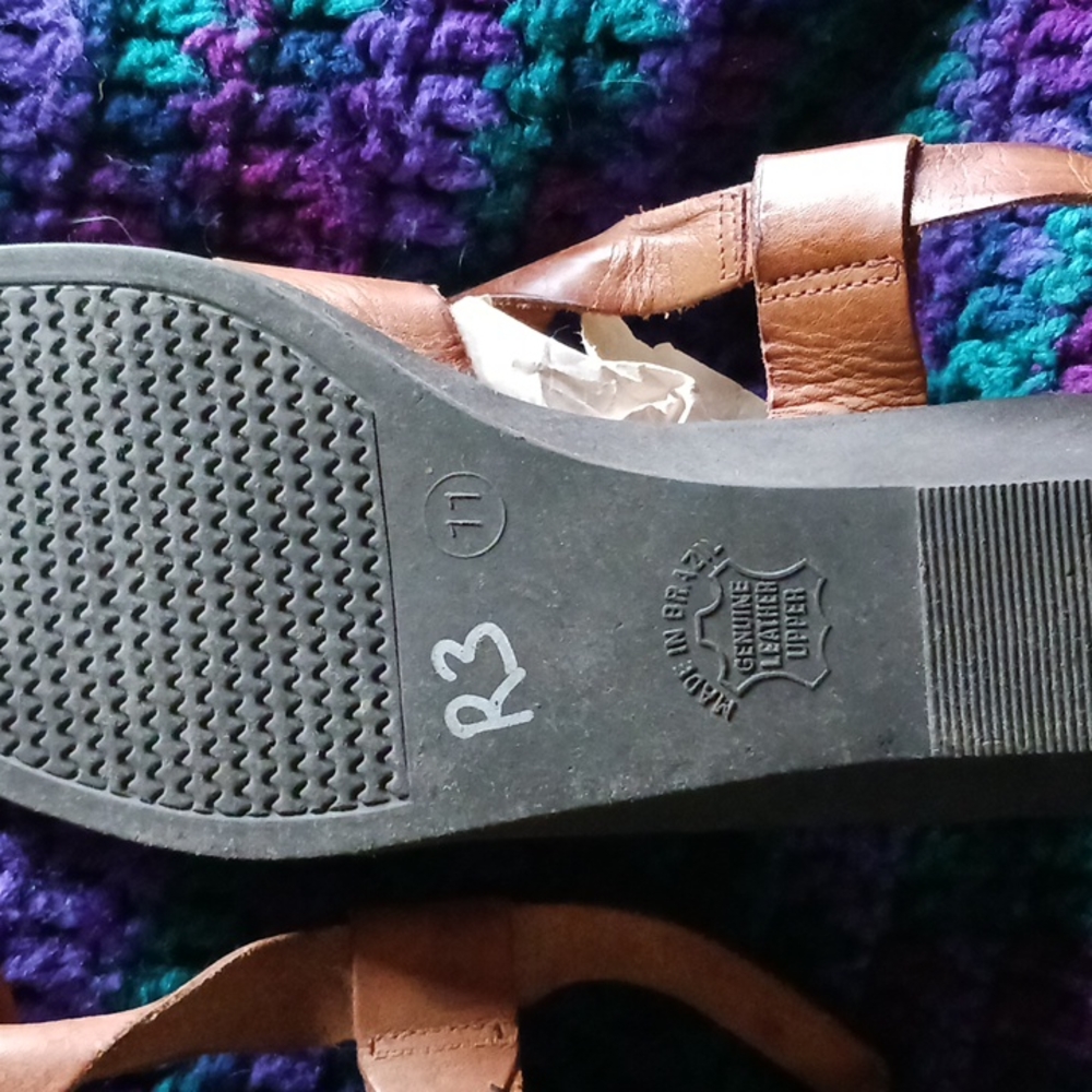 Shoes - Picture 3 of 3